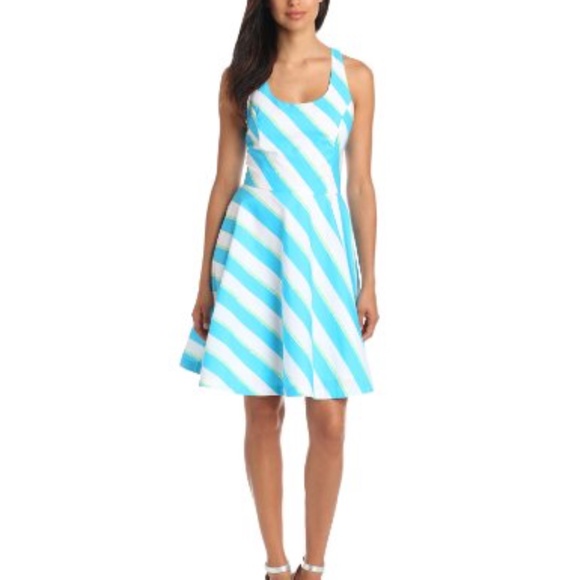 Lilly Pulitzer Dresses & Skirts - Lilly Pulitzer Zo Dress